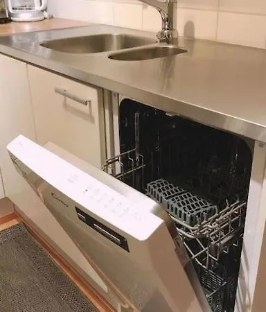 Downtown Minimalist With Balcony 59m2