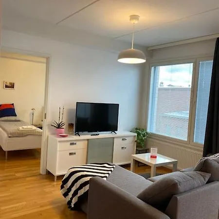 Downtown Minimalist With Balcony 59m2 Turku