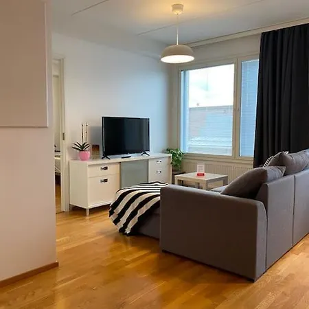 Downtown Minimalist With Balcony 59m2 *